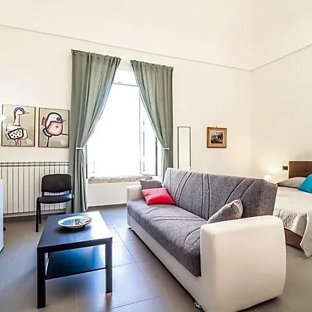 Nocleg ze śniadaniem Annunziata 4*